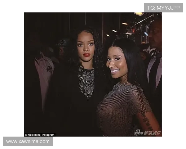 克莱女友回应透视装争议称戴乳贴但仍未能遮住敏感部位 克莱女友回应透视装争议称戴乳贴但仍未能遮住敏感部位