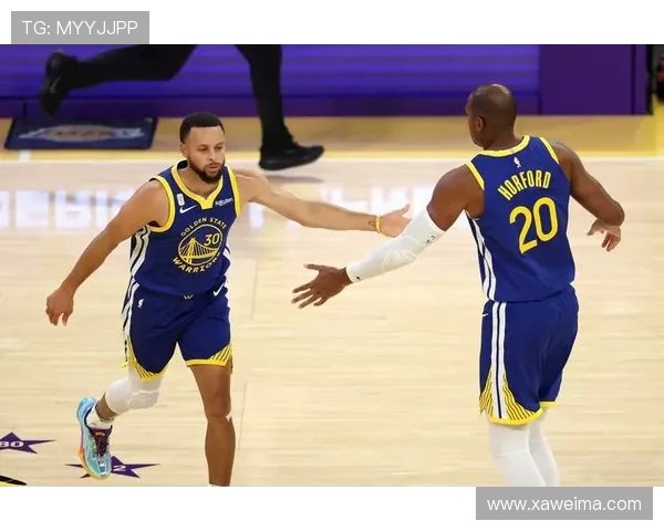 2021NBA常规赛东西部战绩排名揭晓，季后赛席位争夺激烈